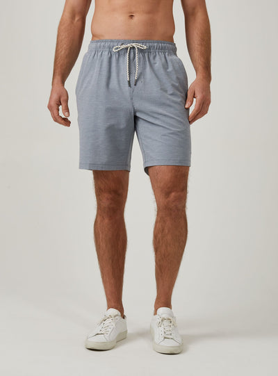 Voyager Hybrid Short in Slate