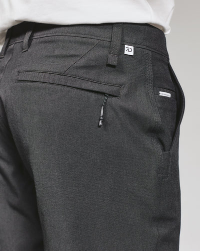 Everest 8" Hybrid Shorts in Charcoal
