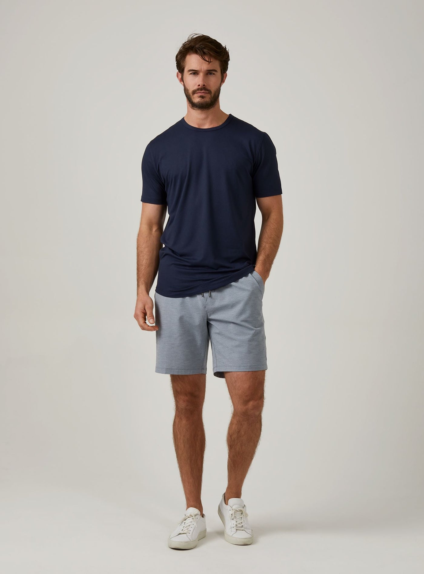 Voyager Hybrid Short in Slate