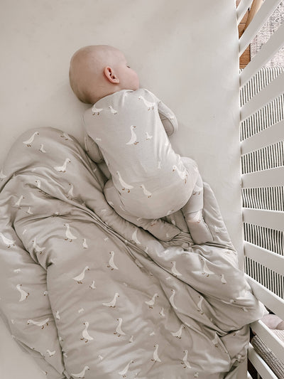 Goose Cloud Comforter Blanket