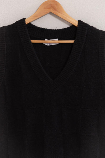 Basketweave Sweater Vest - Black