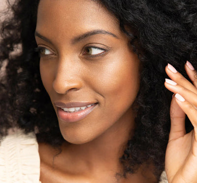 Golden Moon Dip Illumination Mousse with Retinol + Wrinkle-Targeting Peptides