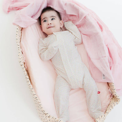 Bedford Floral Modal Magnetic Footie
