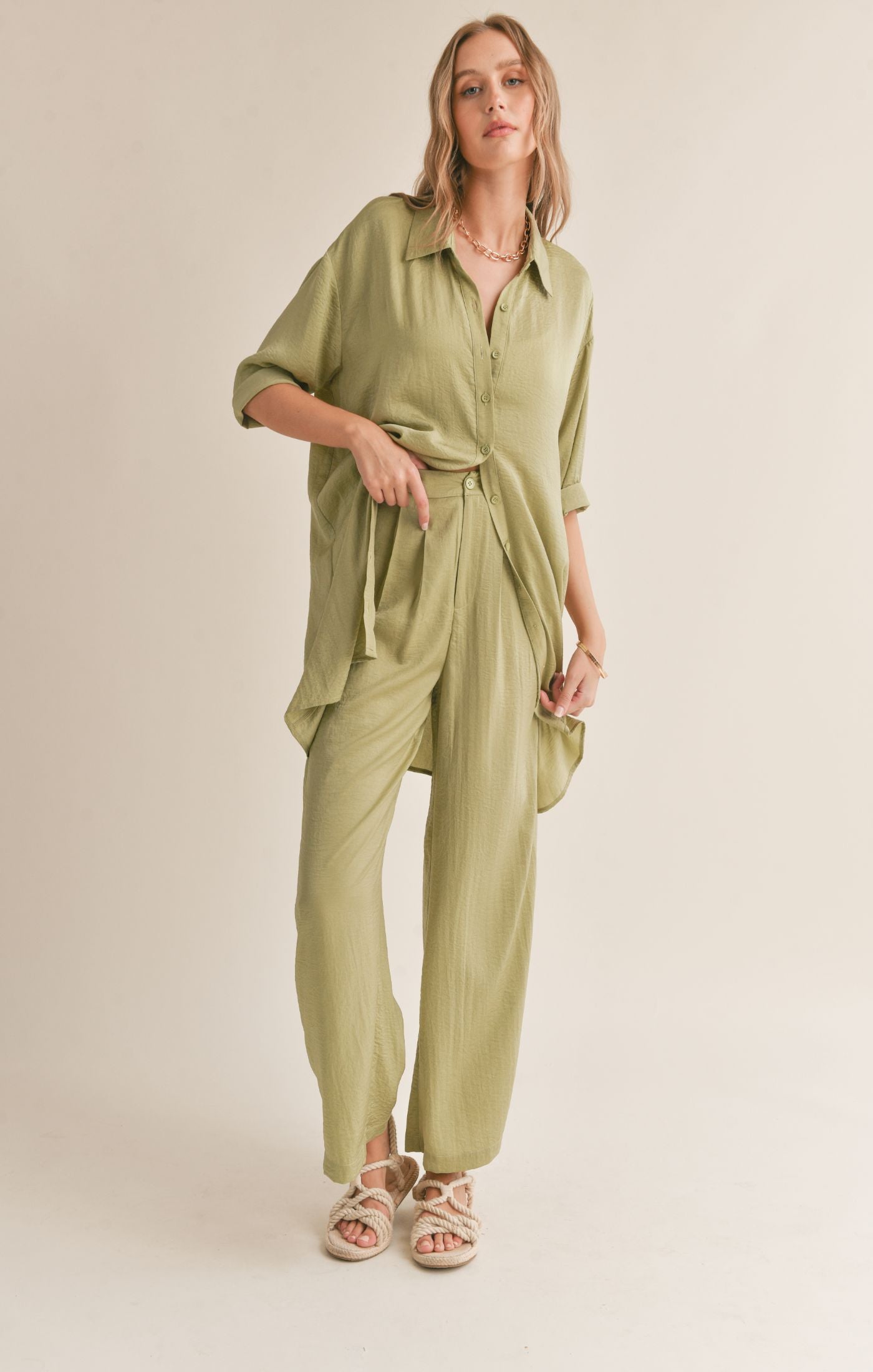 Juicy Pleated Pants