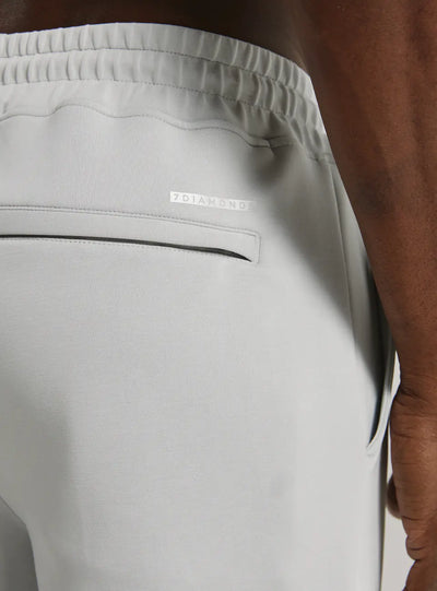 REV 8" Short in Platinum