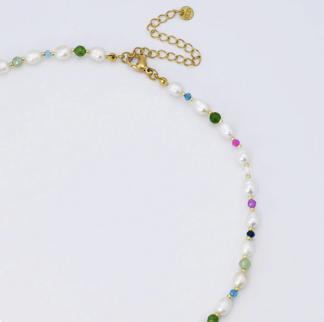 Pearl Girl Gemstone