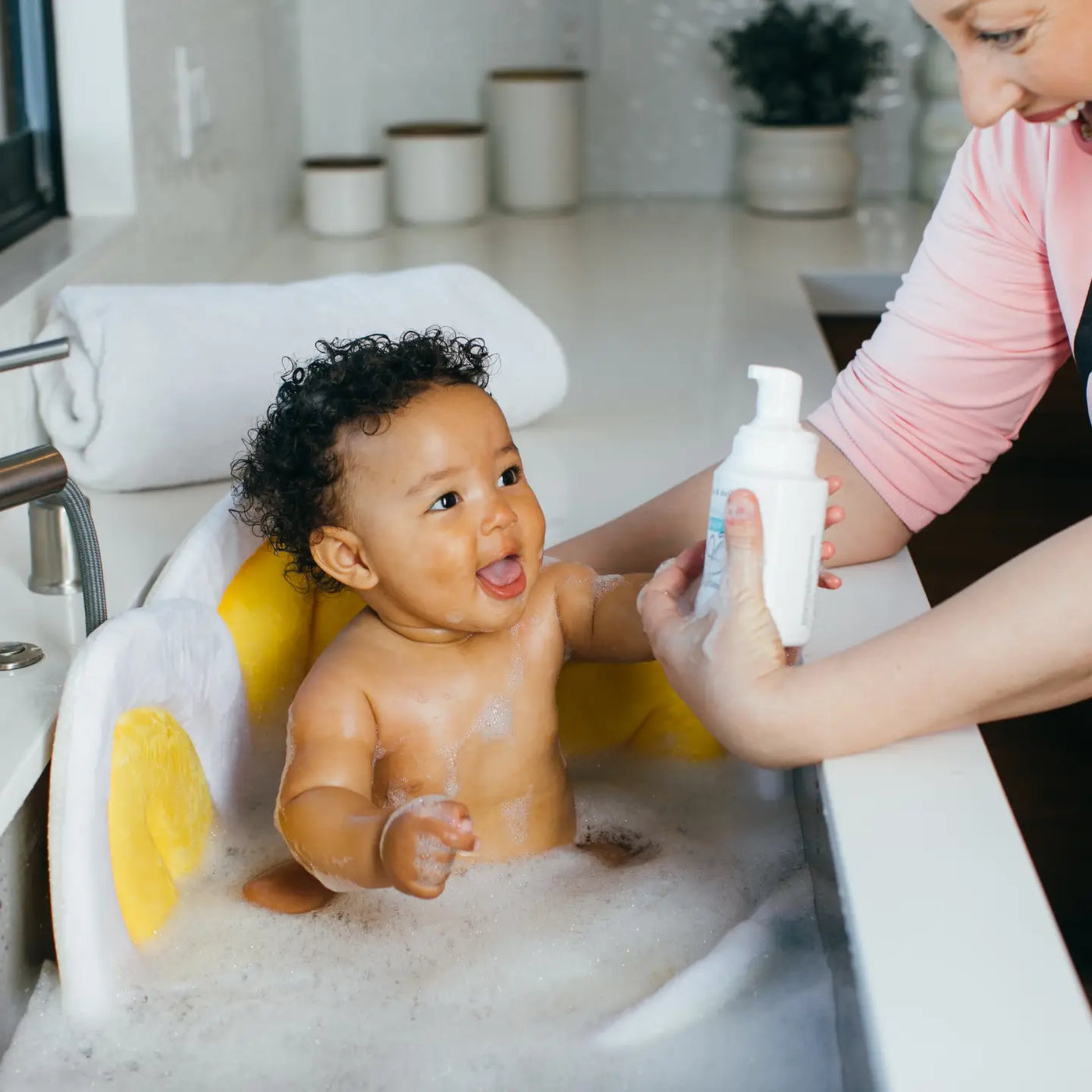 Tear-Free Vanilla Whip Shampoo & Body Wash