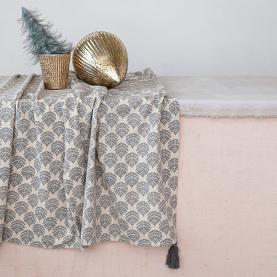 Cotton Printed Tablecloth w/ Leaf Pattern & Tassels