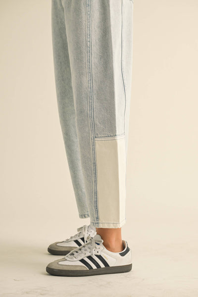 Contrast Panel Barrel Denim Pants
