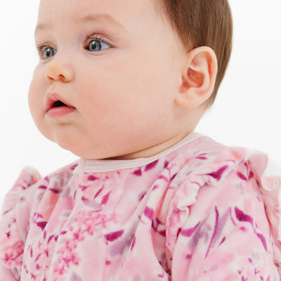 Chole Velour Magnetic Footie