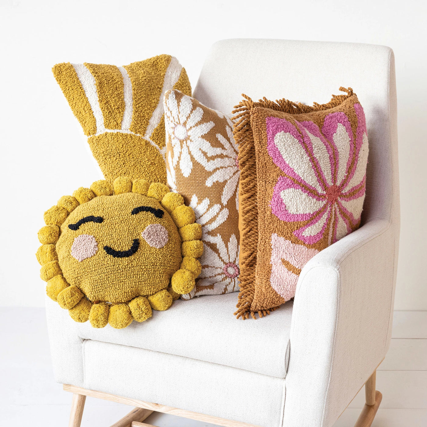 12" Round Cotton Tufted Sun Shaped Pillow