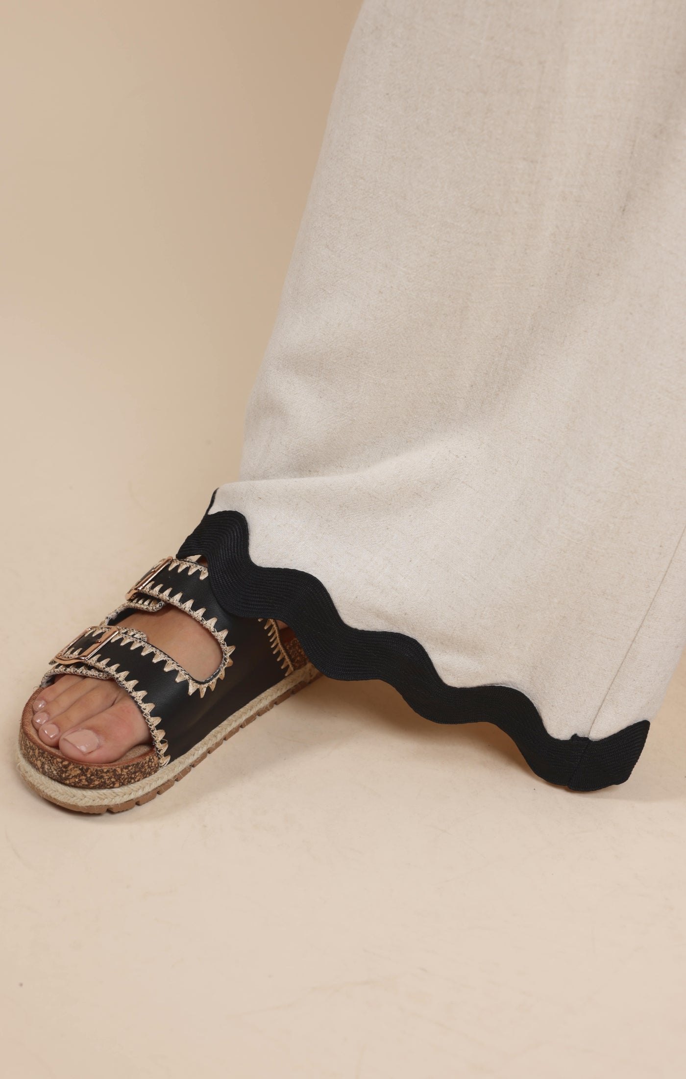 Sugarloaf Wavy Trim Elastic Pants