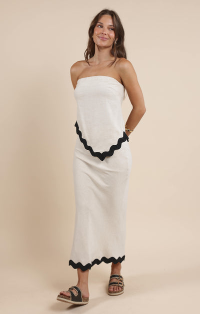Sugarloaf Asymmetrical Wavy Trim Tube Top