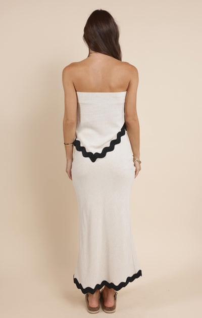 Sugarloaf Asymmetrical Wavy Trim Tube Top