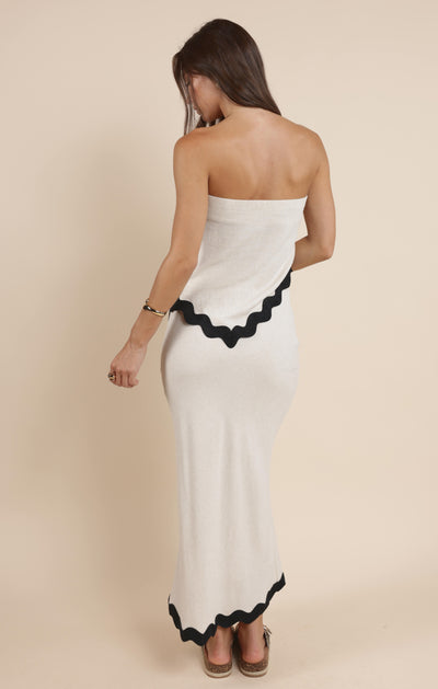 Sugarloaf Asymmetrical Wavy Trim Tube Top