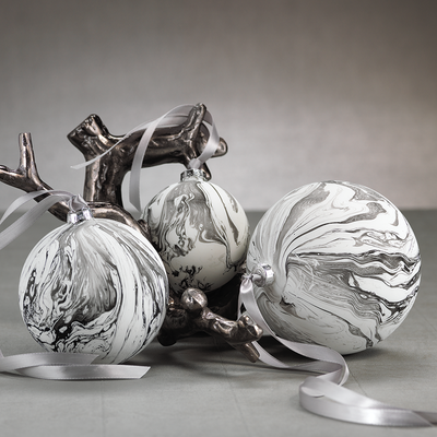 Marble Design Ornament
