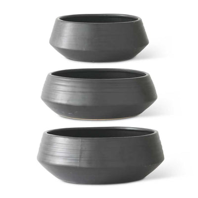 Matte Black Stoneware Saucer Planters