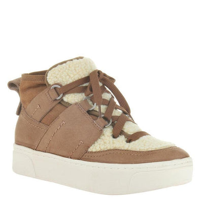 Evolution Sneaker