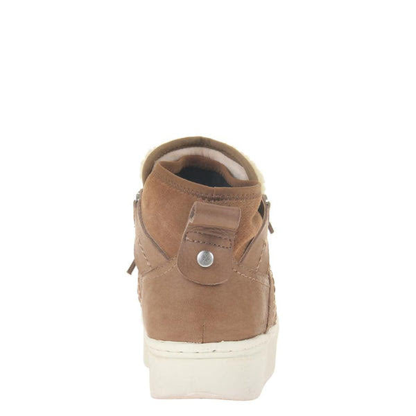 Evolution Sneaker